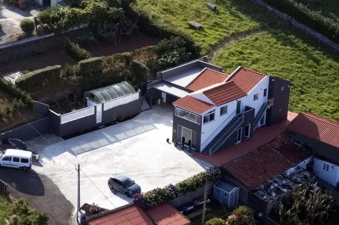 סנטה קרוז דאס פלורס Paradise Apartments I מראה חיצוני תמונה